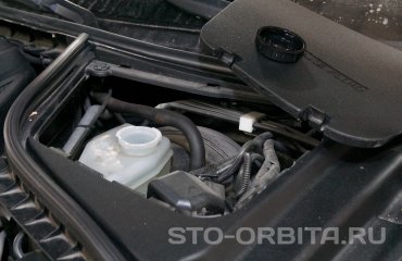 Замена тормозных дисков и колодок Инфинити Q50 (подробные фото и видео)