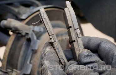 Замена тормозных дисков и колодок Инфинити Q50 (подробные фото и видео)