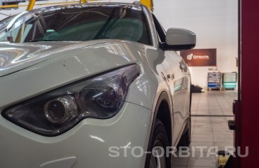 Замена амортизаторов Инфинити FX 37 (подробные фото и видео)