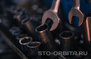 Замена амортизаторов Инфинити FX 37 (подробные фото и видео)