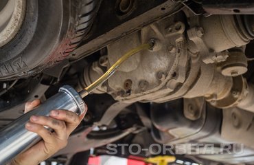 Плановое обслуживание Инфинити QX80 (подробные фото и видео)