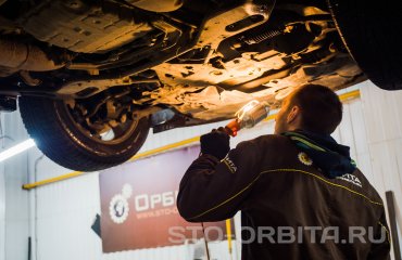 Осмотр Инфинити G35 (подробные фото)